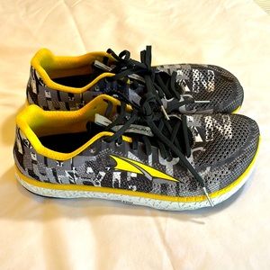 Altra Escalante Racer NYC edition